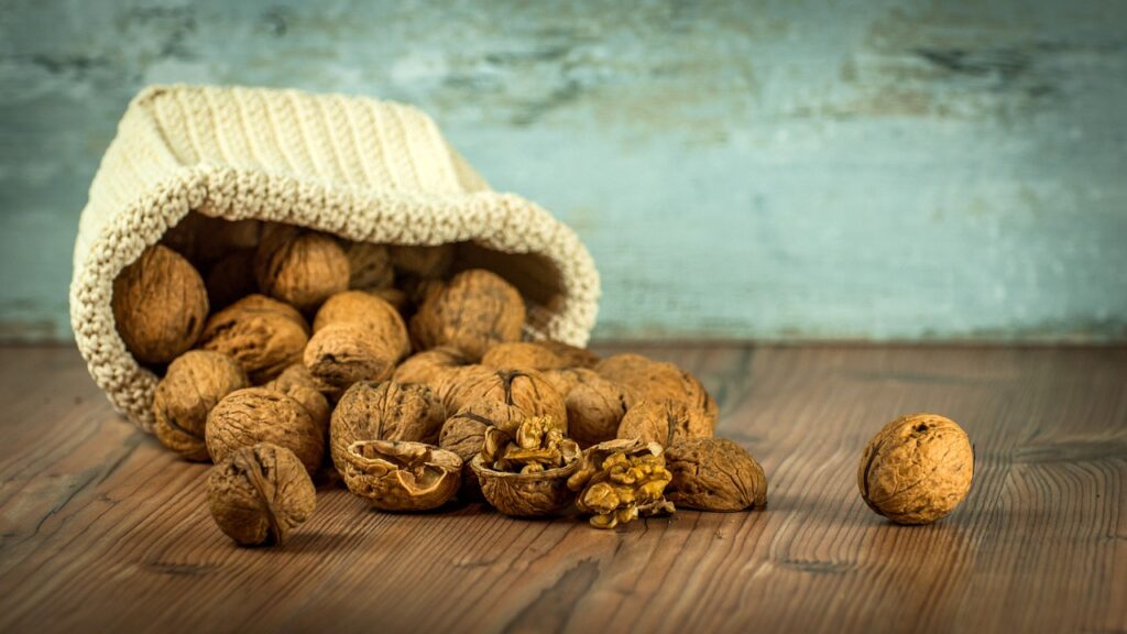 walnuts, dump, spill-1213008.jpg