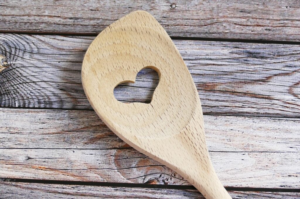 wooden spoon, heart, love-3633463.jpg